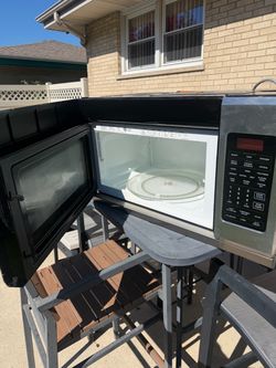 LG microwave