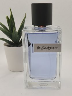 Yves Saint Laurent
 
Y Eau de Toilette

3.3 fl ⭐️