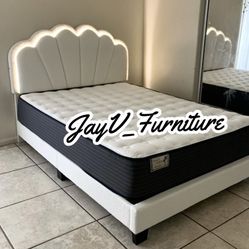 New Queen Bed Frame with MATRESS 