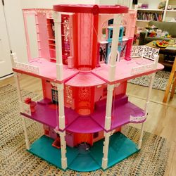 Barbie Dreamhouse