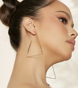 Super Stylish Triangle Earrings 
