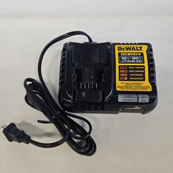 Dewalt 12V / 20V Max Battery Charger C8444