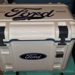 Ford Outer box cooler