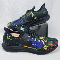 Nike Lace  Up Sneakers( Size 12 ) unisex Excellent Condition