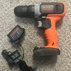 Black And Decker 20v Drill W/Charger