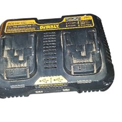 Dewalt Dual Charge W/usb