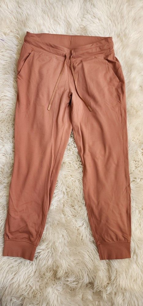 LULULEMON Ready to Rulu Jogger in Desert Sun Size 8 casual comfort