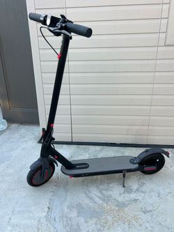 MAXSHOT Electric Scooter,19Mph Max Speed,350W/500W Motor,21-28 Miles Range 
8.5/10/14" Tires,Folding E-Scooter Adults with Dual Suspension,APP Contro
