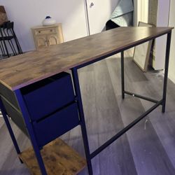 Brand New Desks With Drawers And Brand New Coffe Table