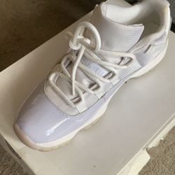 Jordan 11 Pure Violet Purple