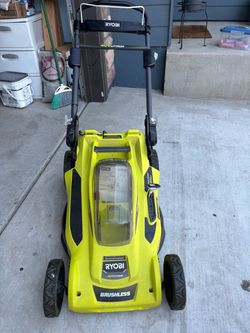Ryobi Electric Lawn Mower (broken front axle)