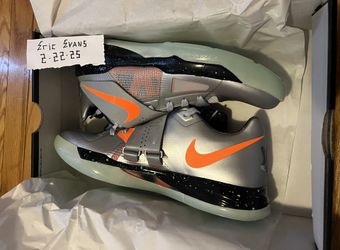 KD 4 “Galaxy” Sizes 8, 8.5