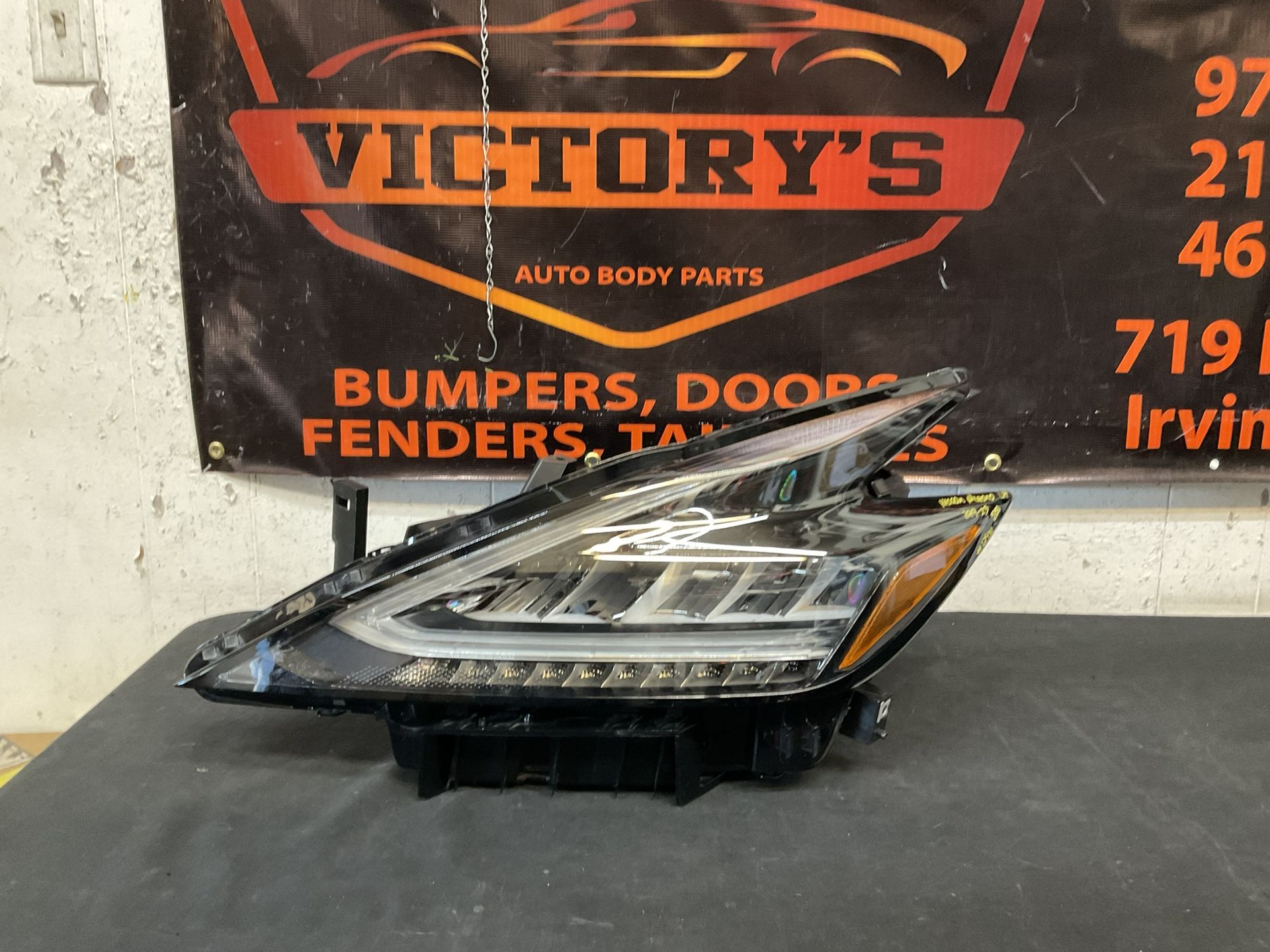 NISSAN MURANO 2019-2023 LH HEADLIGHT OEM