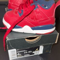 Cleaning out my sons Shoe Closet 