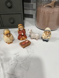 Vintage Porcelain Figures 