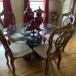 Dining Room Table With 6 Chairs