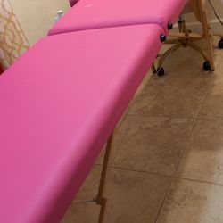 Lash Bed