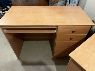 Light Wood Computer Desk with Drawers