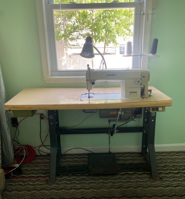 Juki DDL-5550N Sewing Machine