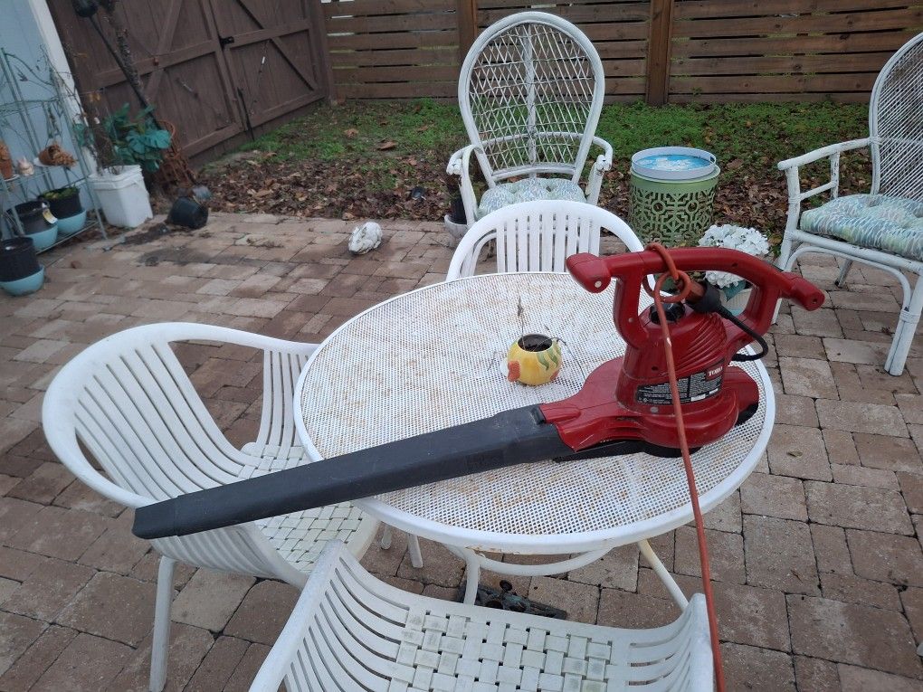 Electric Leaf Blower