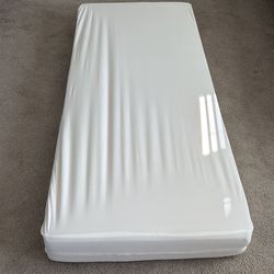 XL Twin Mattress + mattress cover
