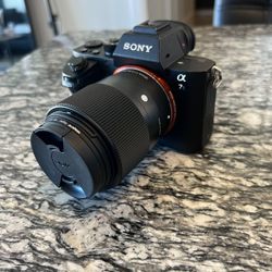 Sony A7sii w/ Sigma 30mm 1.4 Lens