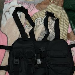 Brand New  Fashionable Unisex Tactical Vest Chest Bag