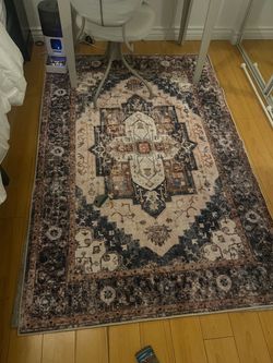 Vintage area rug 4x6 WASHABLE