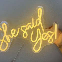 She Said Yes Neon Mood Light