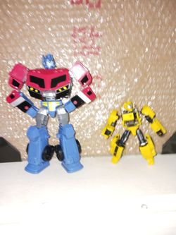 Transformers Legacy United Optimus And Bee