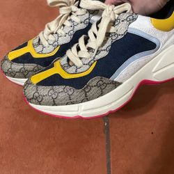 gucci shoes size 41