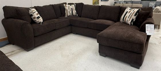 Savannah Chocolate Sectional
