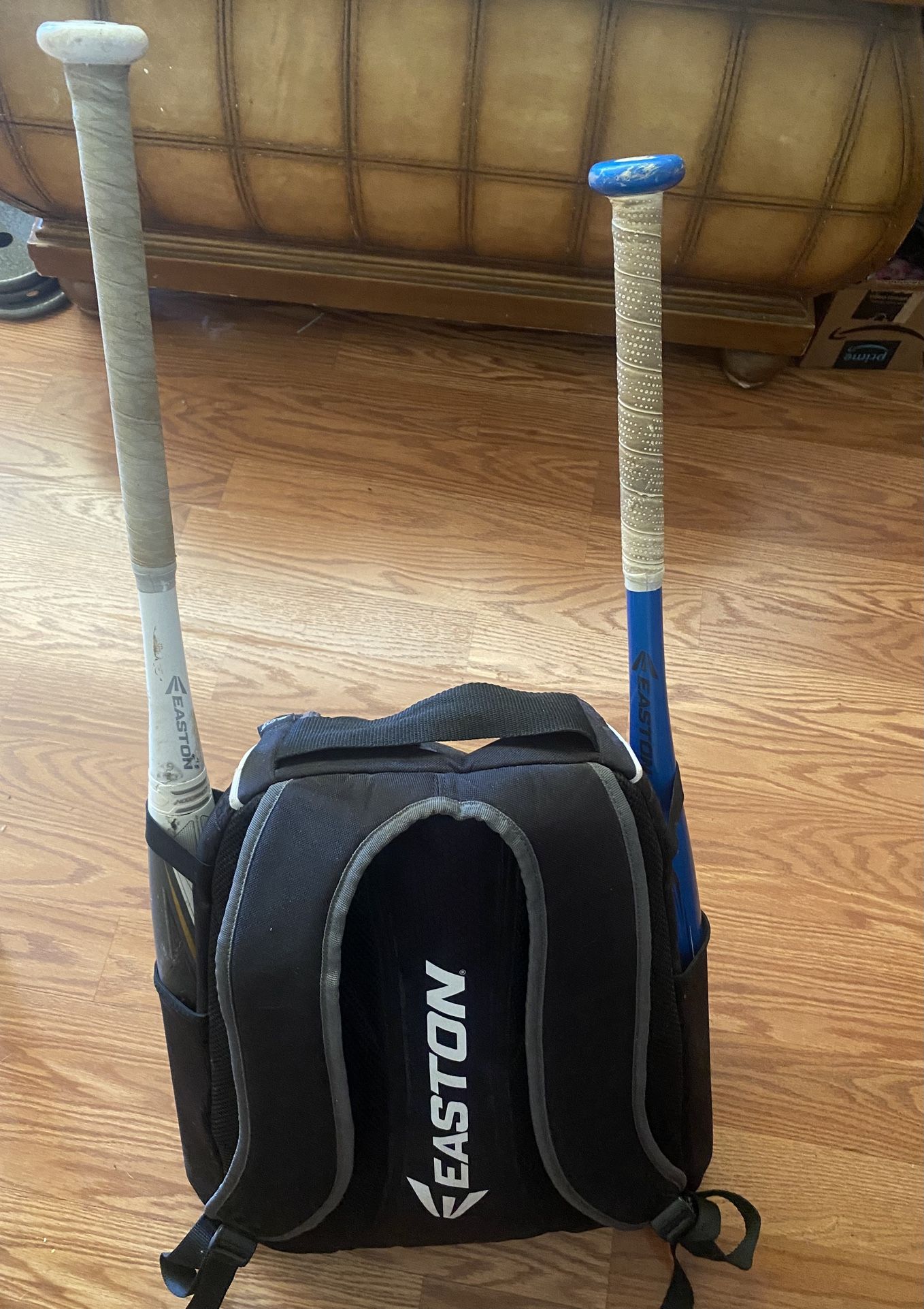 Easton Softball/Baseball Backpack. Black & White. 