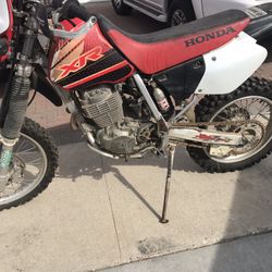 2002 Honda XR400