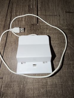 White USB Charging Stand
