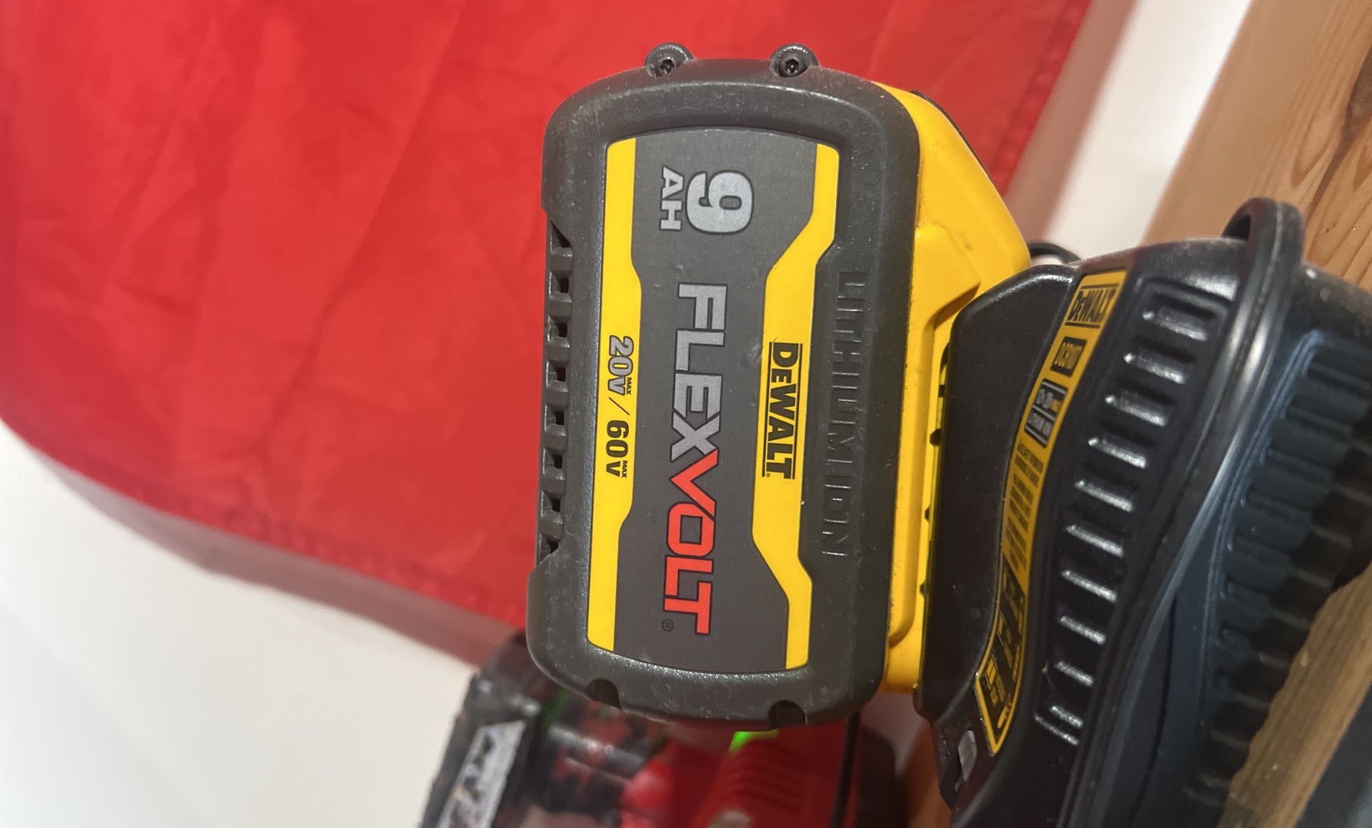 Dewalt Battery