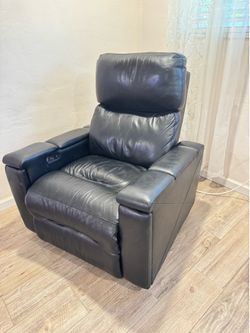 Black leather electric recliner