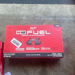 Milwakee Deep Cut Variable Speed Band Saw