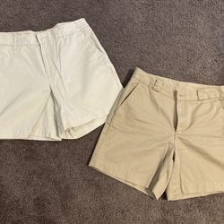 2 Pairs Of GAP Tan Khaki 6” Inseem Shorts - Size 6