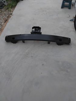 Nissan Frontier 022-025  from Reinforcement  Used  Oem