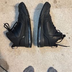 Shoes for cruise