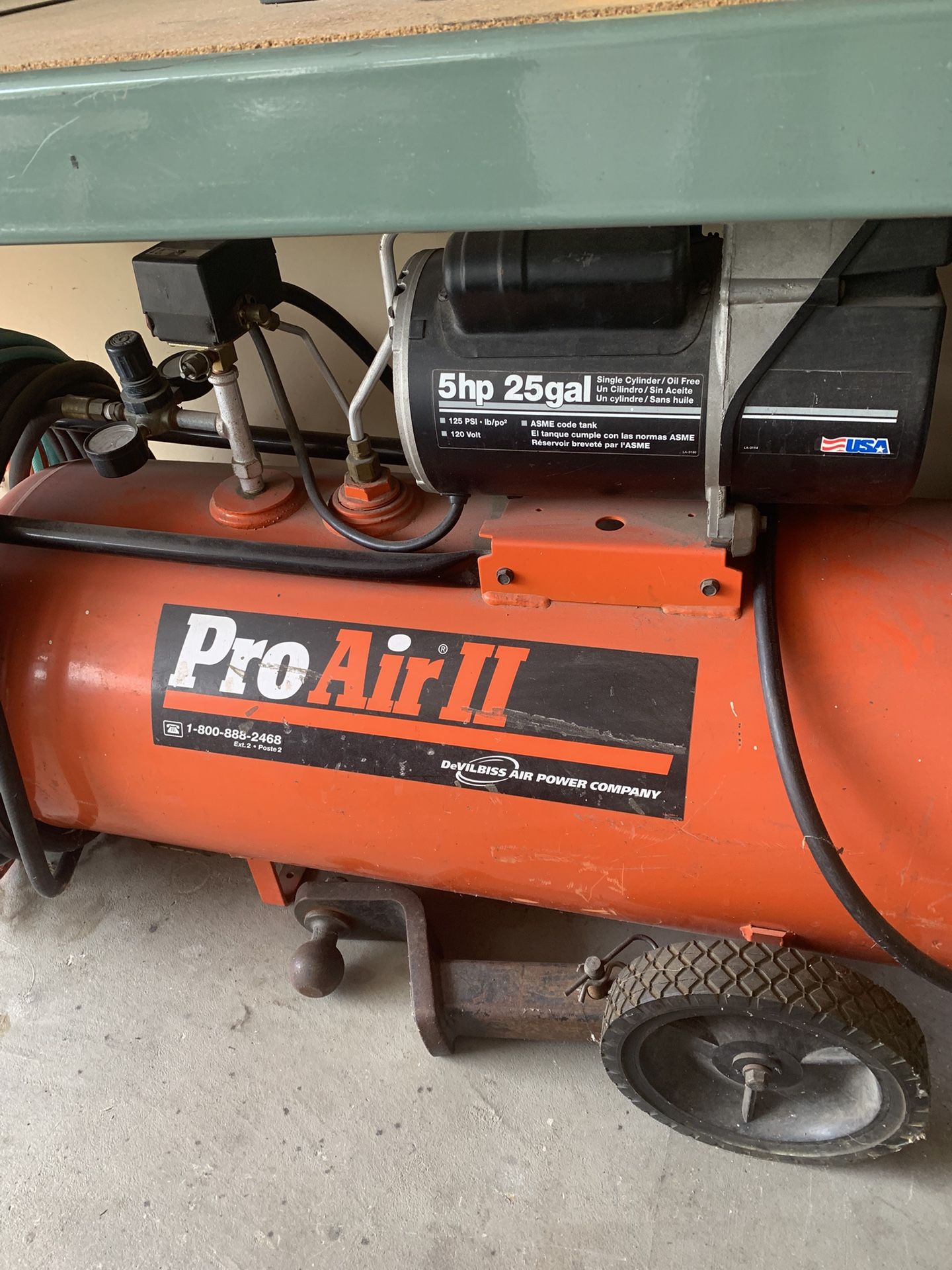 Air Compressor 
