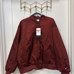 Nike jacket - in burgundy / oversized Size L / fits like XL