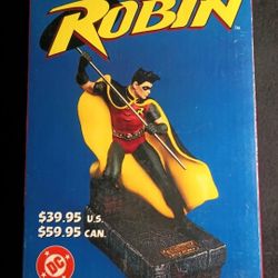 DC Robin Miniature Statue Sculpted by Randy Bowen 
