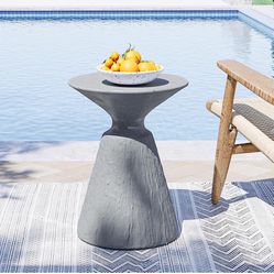 New In Box Accent Table Outdoor/indoor 