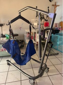 Drive Medical Hydraulic Patient Lift with Six Point Cradle