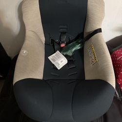 Infant Car Seat COSCO brand New 