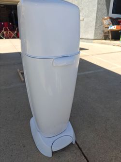 Diaper genie
