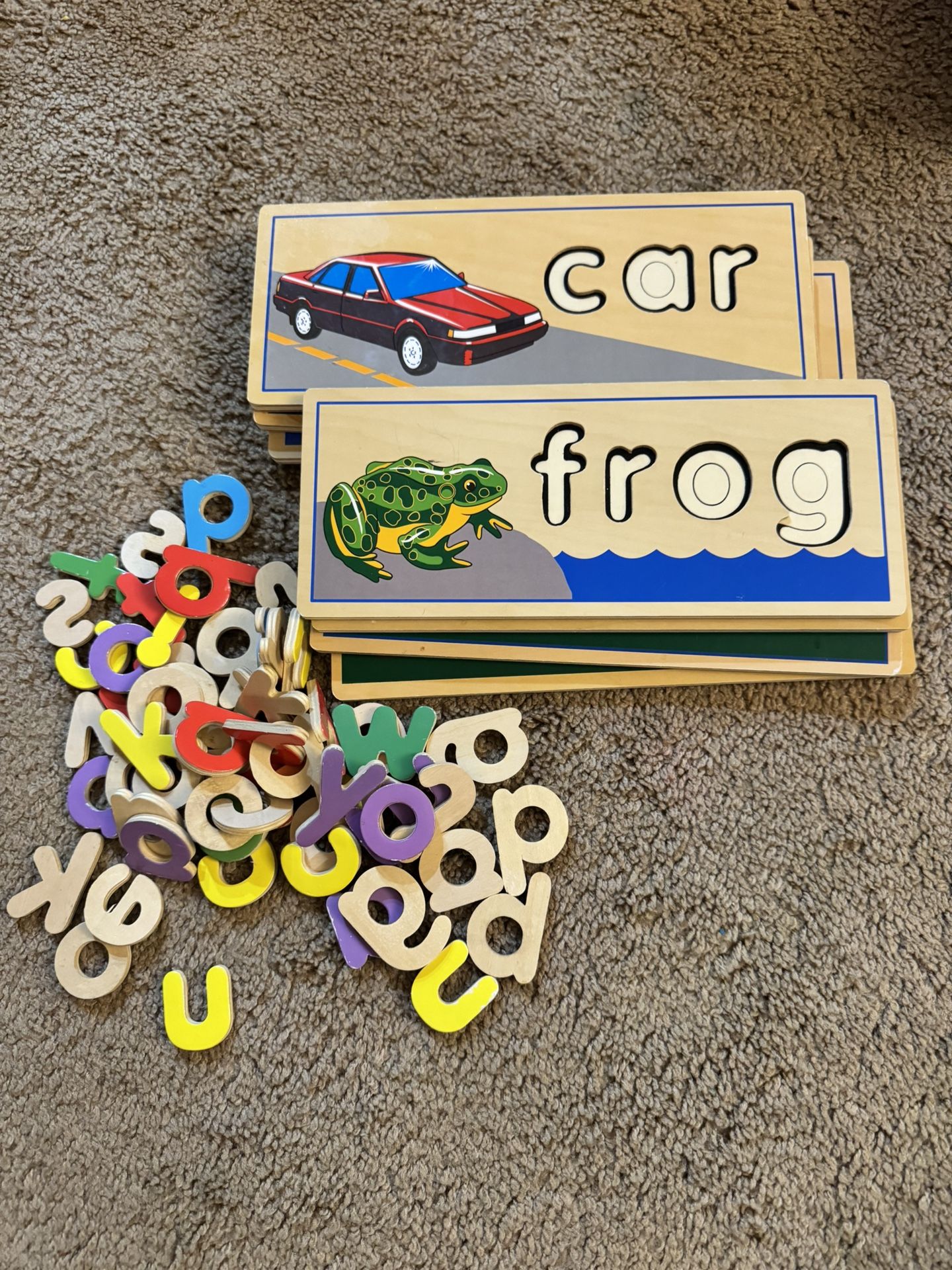 Melissa & Doug Spelling Puzzles