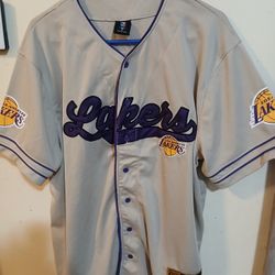 Jersey D Lakers Size Xl